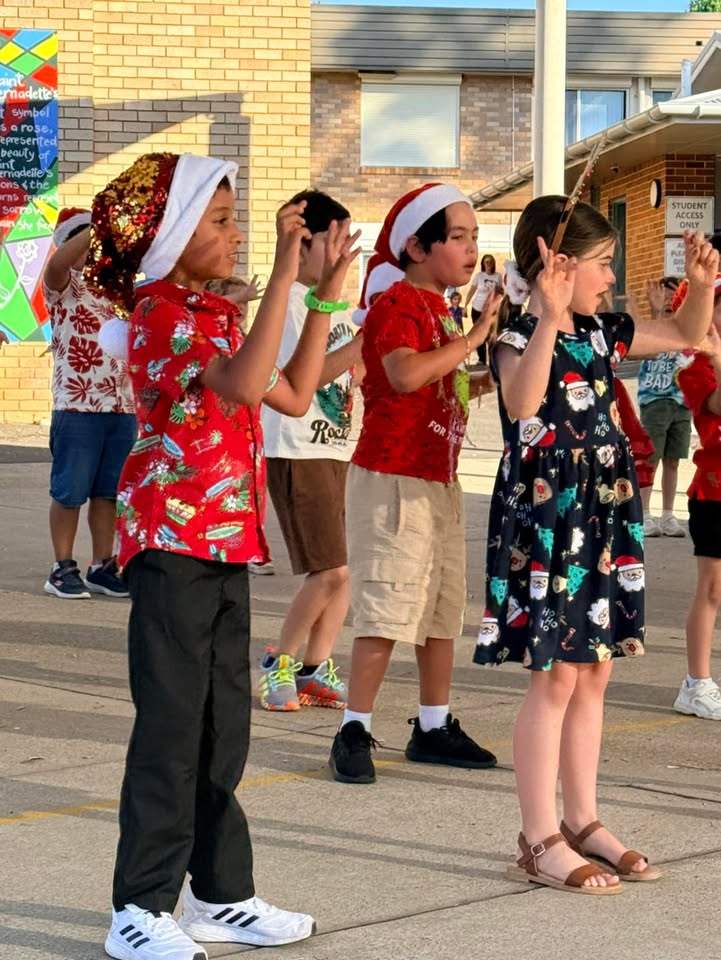 683352593576951_1386969523215251-1